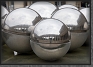 18.Palais.Royal.Spheres.Court.d'Honeur * 2415 x 1698 * (531KB)